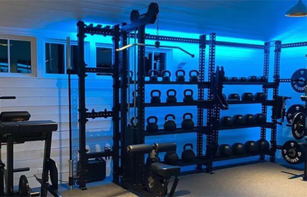 Гараж тренажерный зал 25 м2 в америке