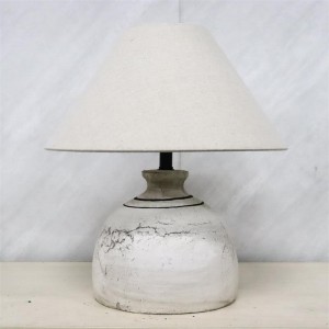 Vintage distressed ceramic table lamp
