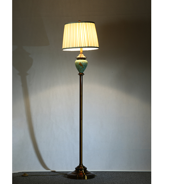 Hand-painted birds and flowers American ceramic floor lamp table lamp vintage