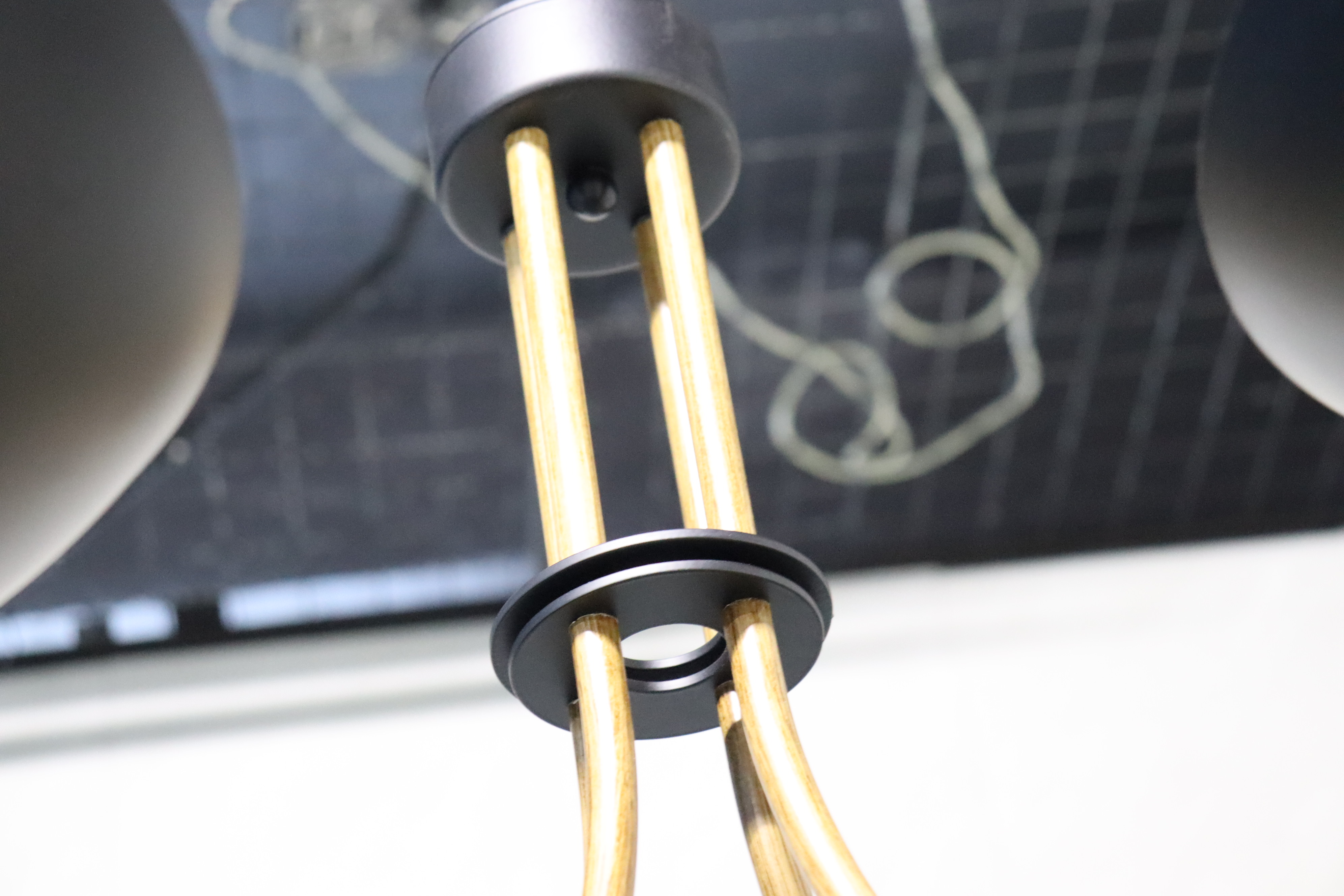 Factory direct sales American chandelier creative retro chandelier new bedroom living room lighting fixtures