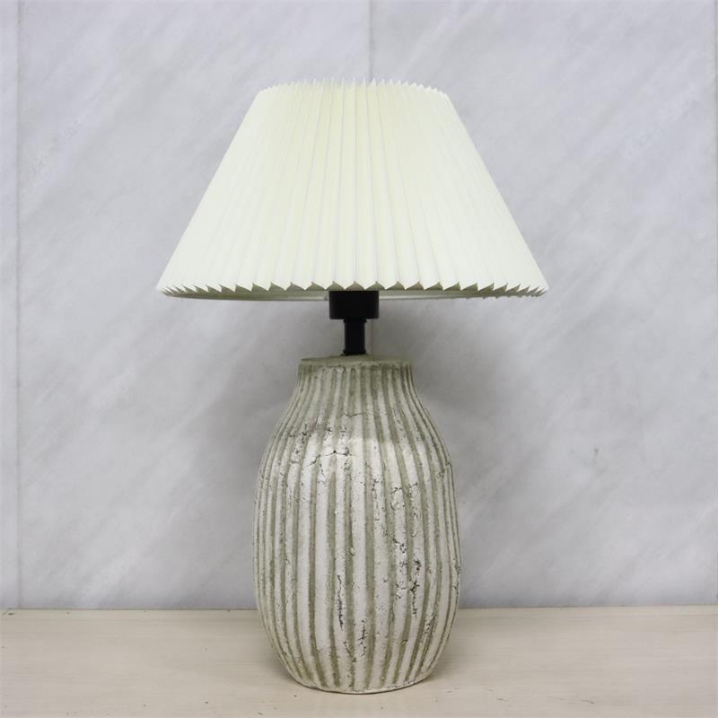 Pleated vertical strip ceramic table lamp