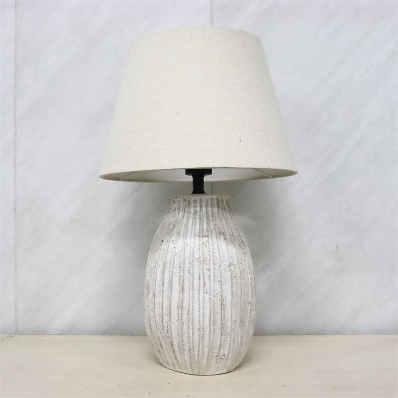 Ceramic table lamp with horizontal bar and tower