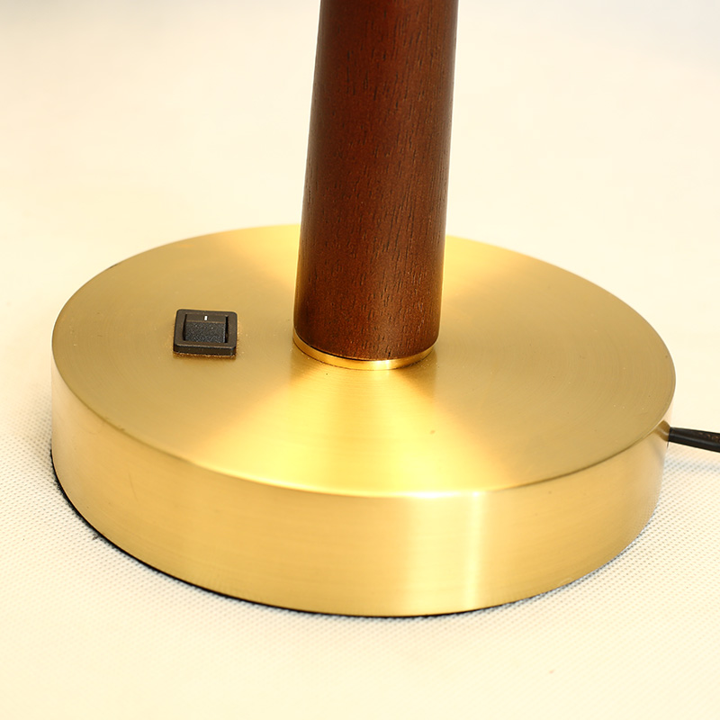 Ins style pleated American vintage light luxury bedroom study vertical floor lamp