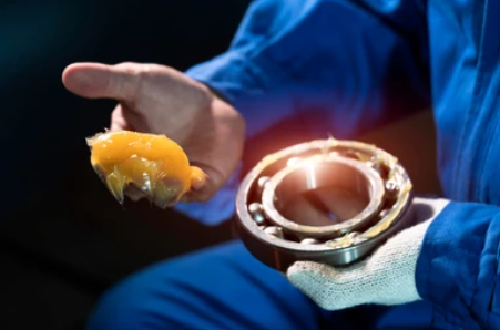 GLOBAL LUBRICANTS MARKET SEES STEADY GROWTH AMID ECONOMIC RECOVERY