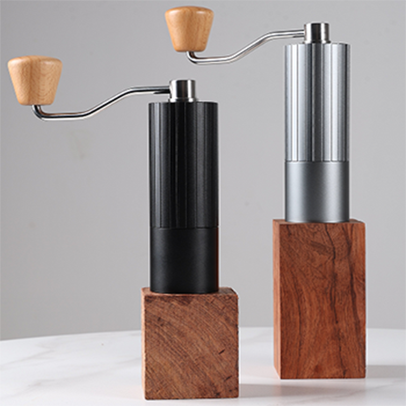 New Manual Coffee Grinder 420 Stainless Steel 38 mm Titanium Plating Burr Portable Coffee Mill