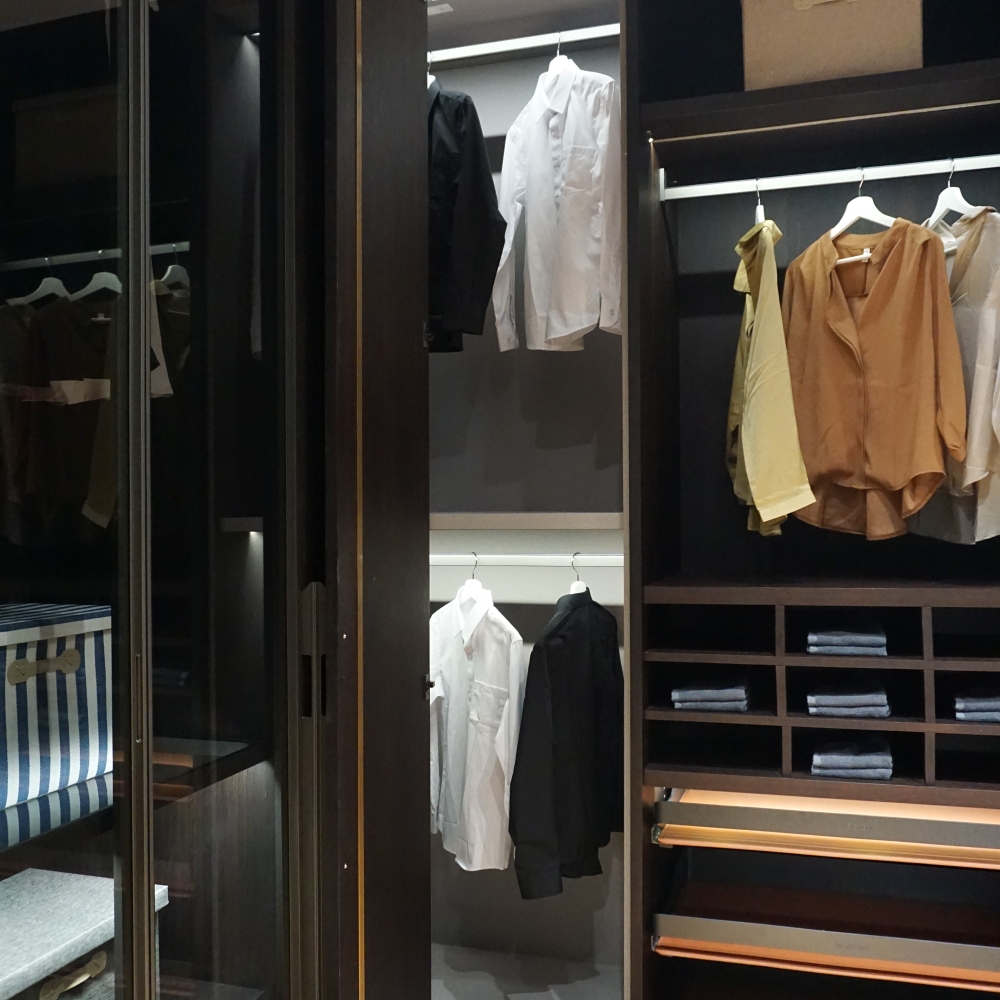 How Much Does a Custom Wardrobe Cost and Is It Worth It?}