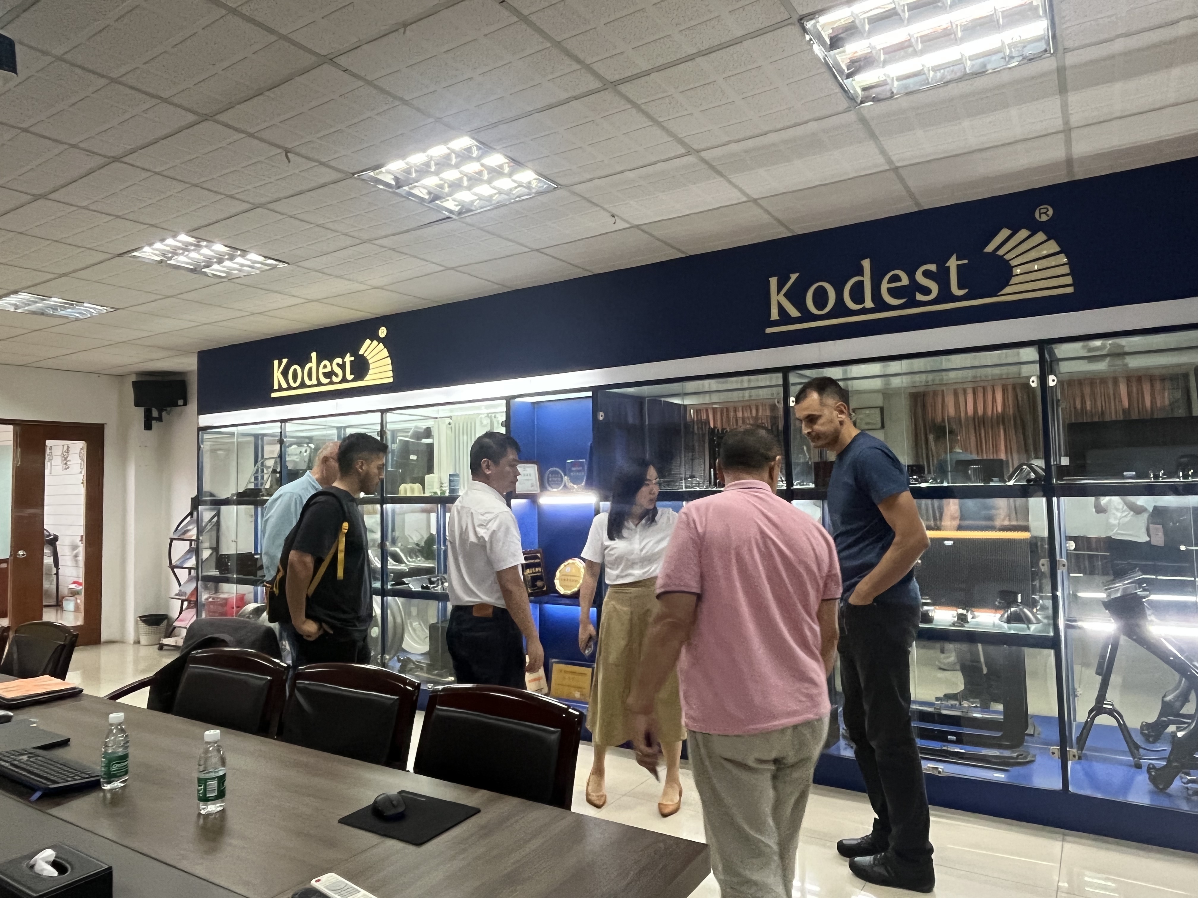 Reception of customers in Türkiye}