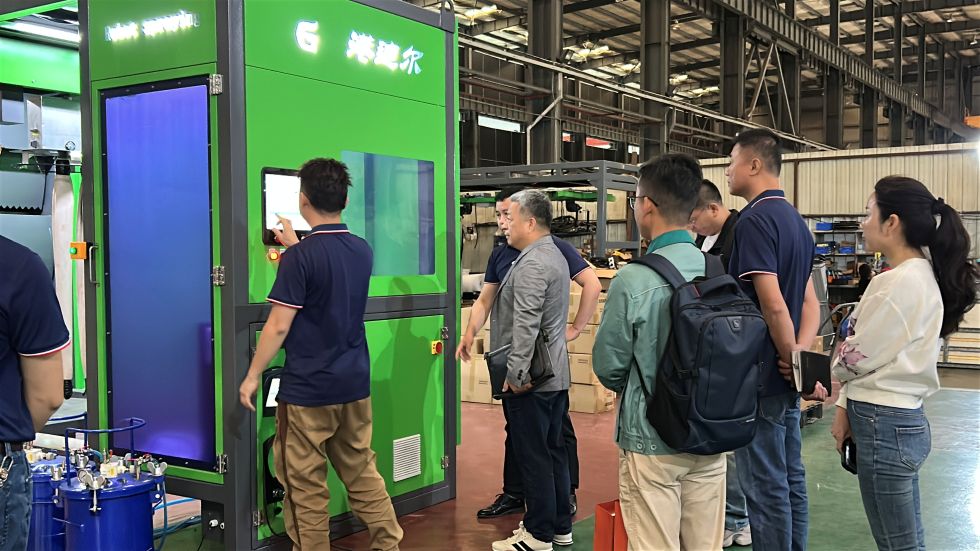 Win-win cooperation | Welcome a delegation from a listed company to visit and inspect our facilities.