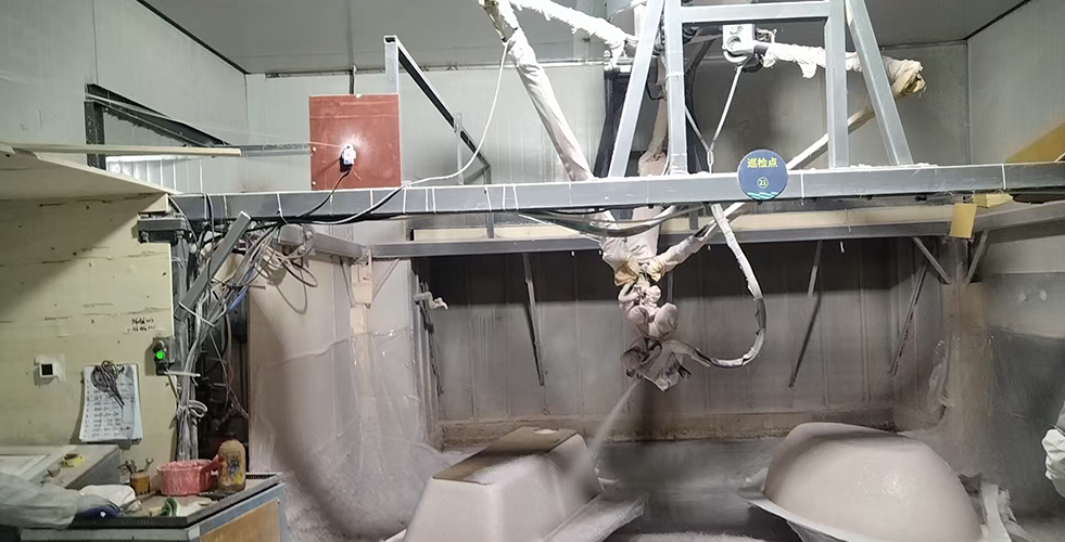 Fiberglass Spraying Workstation