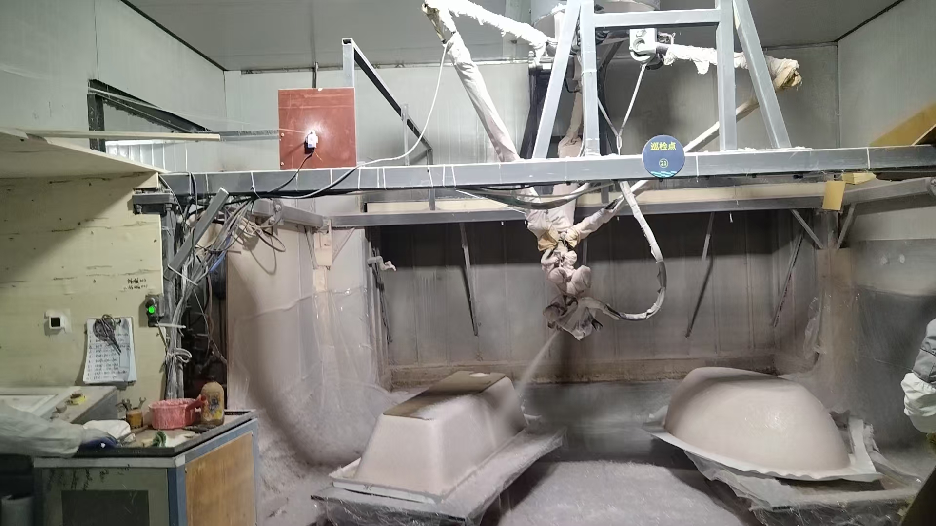 Industrial-grade automated painting robots - reducing costs and increasing efficiency,redefining the benchmark for painting processes.