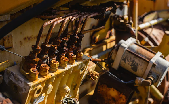 OEM vs Aftermarket Excavator Engine Parts Exporters Which Is Right for You